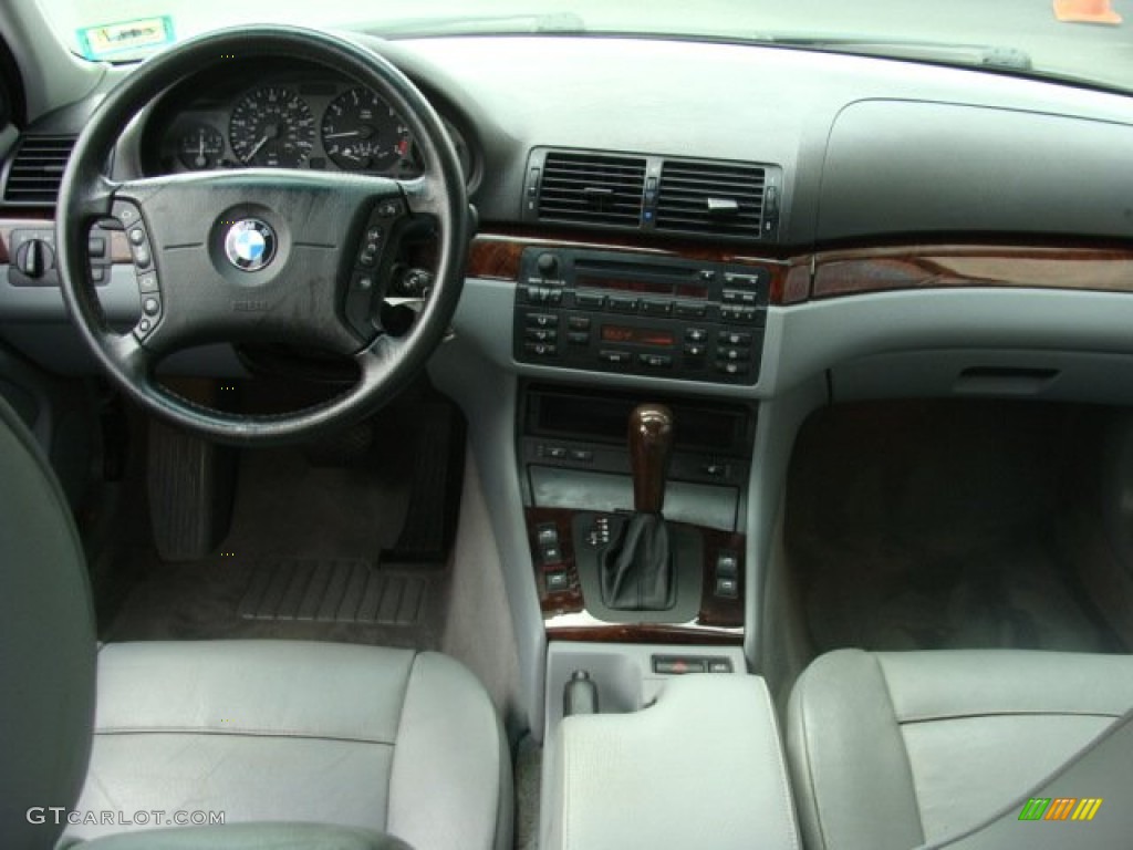 2004 3 Series 325i Sedan - Orient Blue Metallic / Grey photo #9