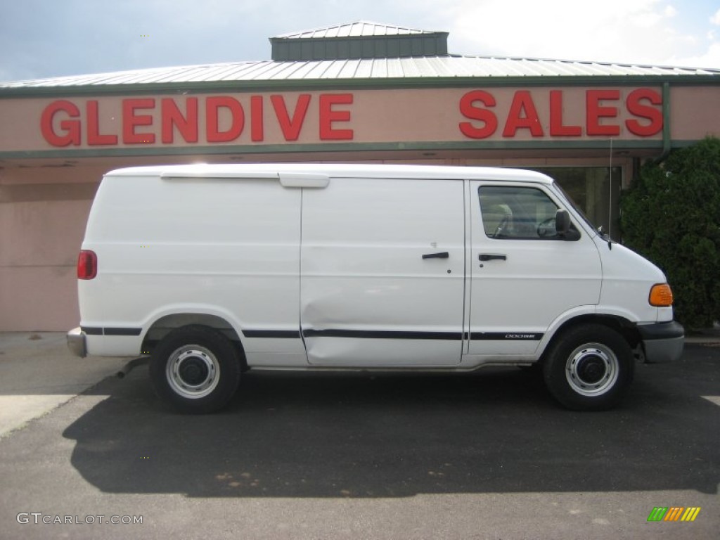 1999 Ram Van 2500 Maxi Commercial - Bright White / Mist Gray photo #3