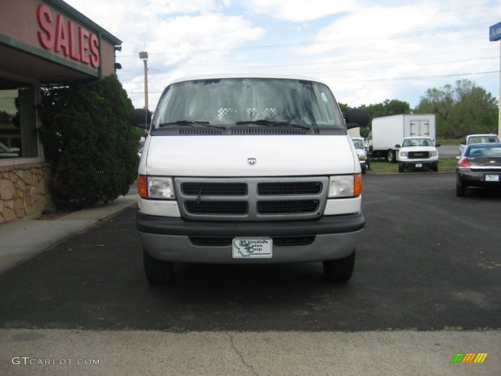 1999 Ram Van 2500 Maxi Commercial - Bright White / Mist Gray photo #12