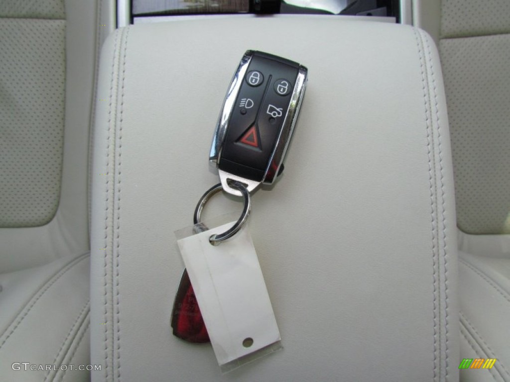 2010 Jaguar XF XF Supercharged Sedan Keys Photo #65991009