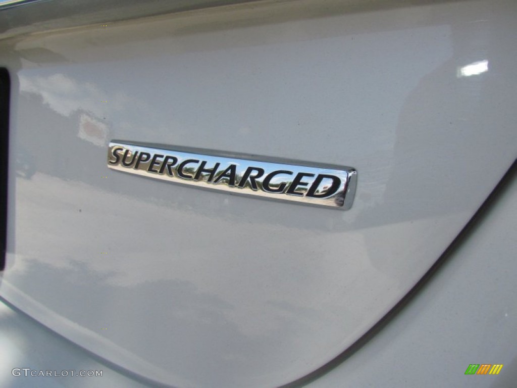 2010 Jaguar XF XF Supercharged Sedan Marks and Logos Photo #65991060