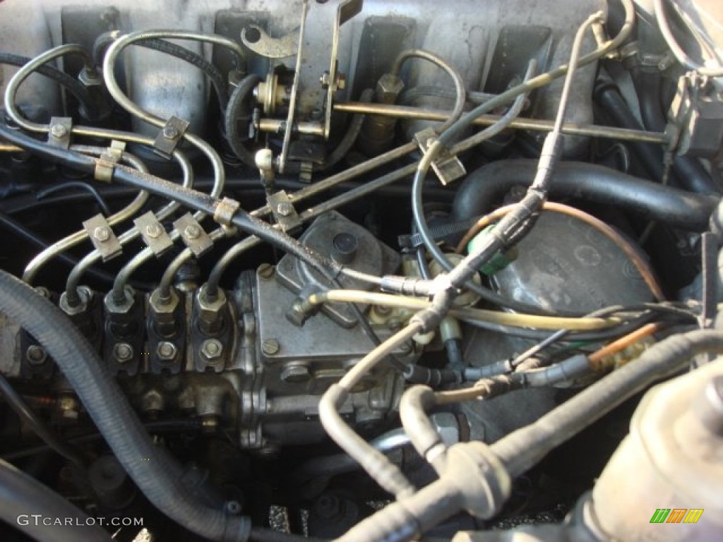 1984 Mercedes-Benz E Class 300 D Sedan 3.0 Liter SOHC 10-Valve Diesel 5 Cylinder Engine Photo #65993514