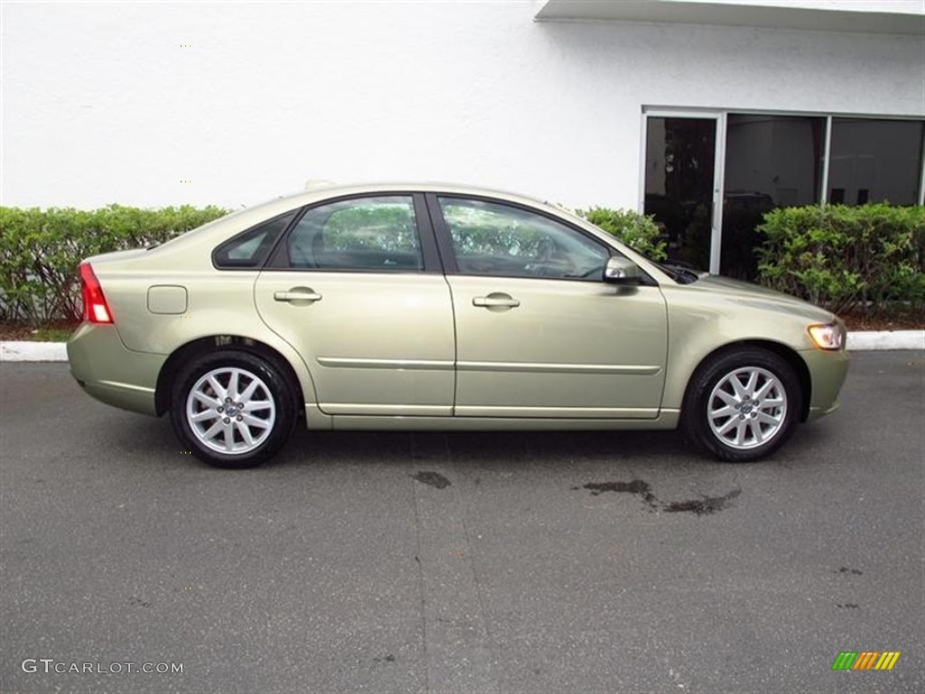 Gecko Green Metallic 2008 Volvo S40 2.4i Exterior Photo #65995119