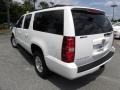 Summit White - Suburban LT Photo No. 21