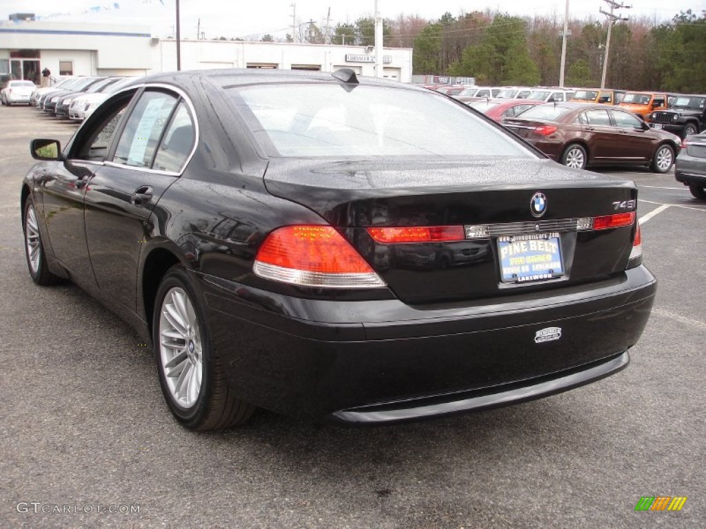 2004 7 Series 745i Sedan - Jet Black / Black/Black photo #7
