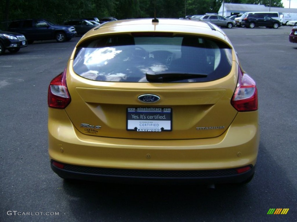 2012 Focus Titanium 5-Door - Yellow Blaze Tricoat Metallic / Charcoal Black Leather photo #5