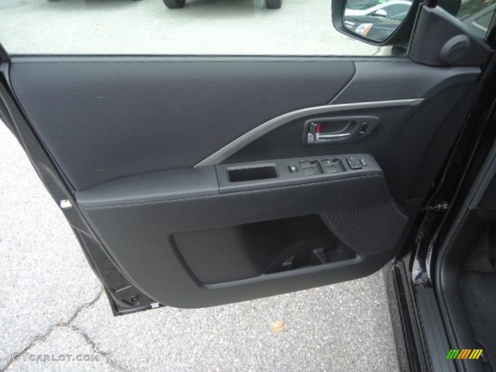 2012 Mazda MAZDA5 Grand Touring Black Door Panel Photo #66001971