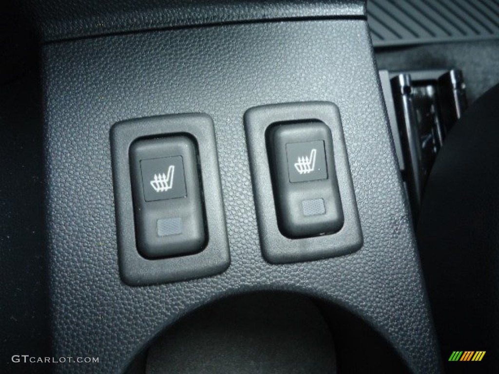 2012 Mazda MAZDA5 Grand Touring Controls Photo #66002007
