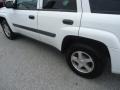 2004 Summit White Chevrolet TrailBlazer LS 4x4  photo #40