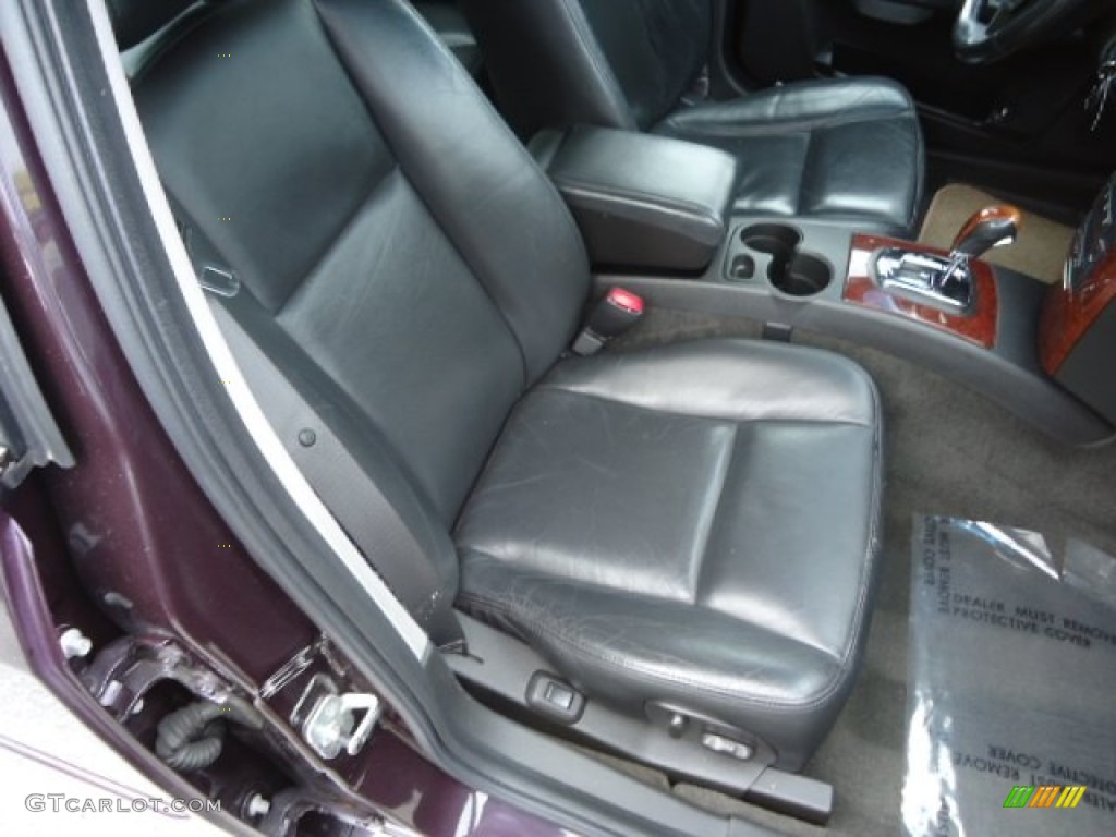 2006 CTS Sedan - Blackberry / Ebony photo #17