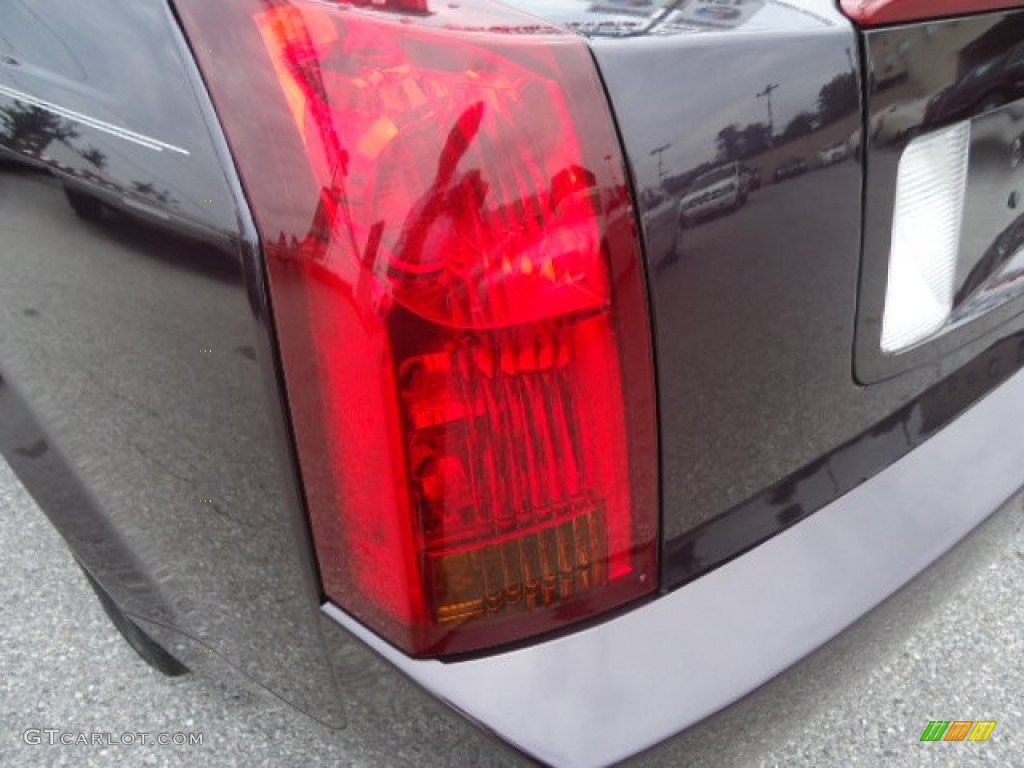 2006 CTS Sedan - Blackberry / Ebony photo #42