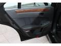 Black - E 350 BlueTEC Sedan Photo No. 15