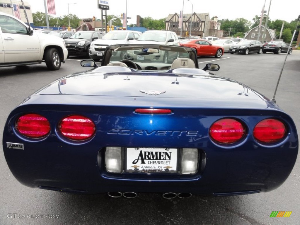 2004 Corvette Convertible - LeMans Blue Metallic / Shale photo #10