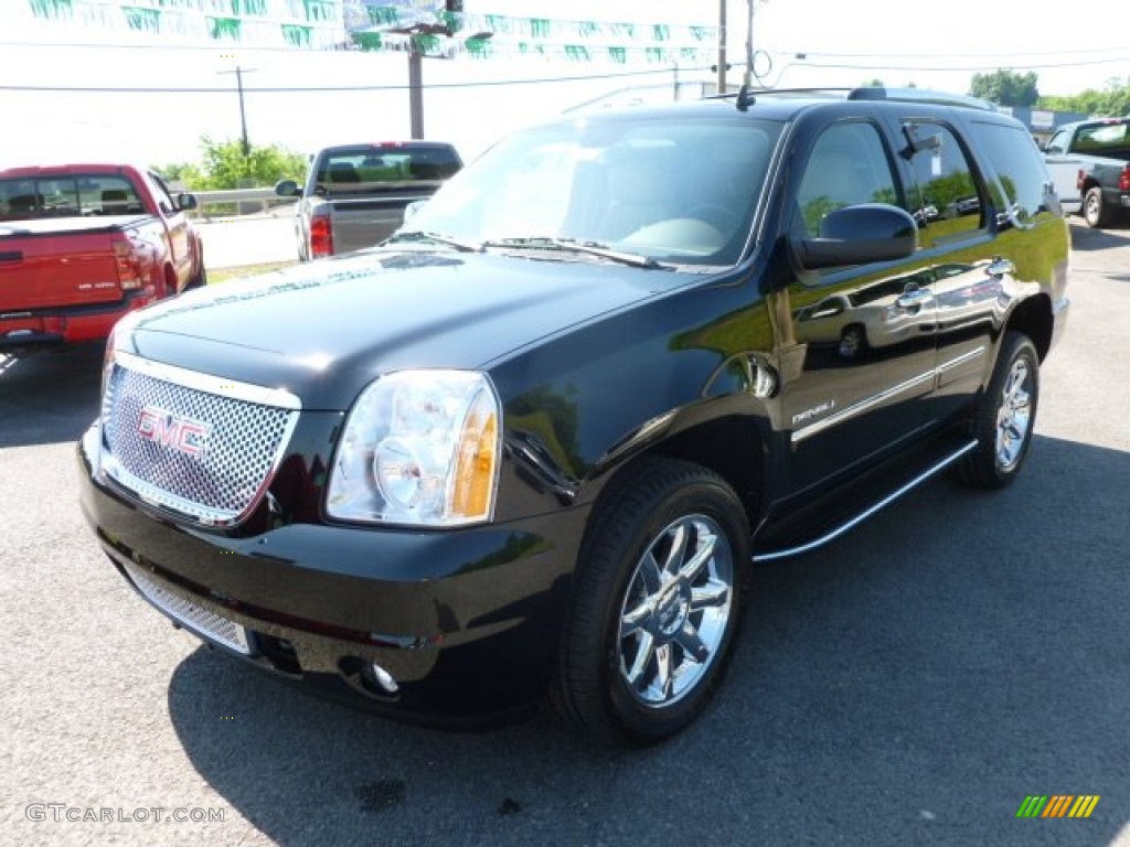 2012 Yukon Denali AWD - Onyx Black / Cocoa/Light Cashmere photo #3