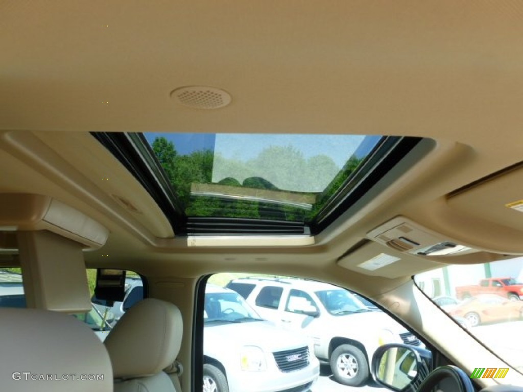 2012 Yukon Denali AWD - Onyx Black / Cocoa/Light Cashmere photo #9