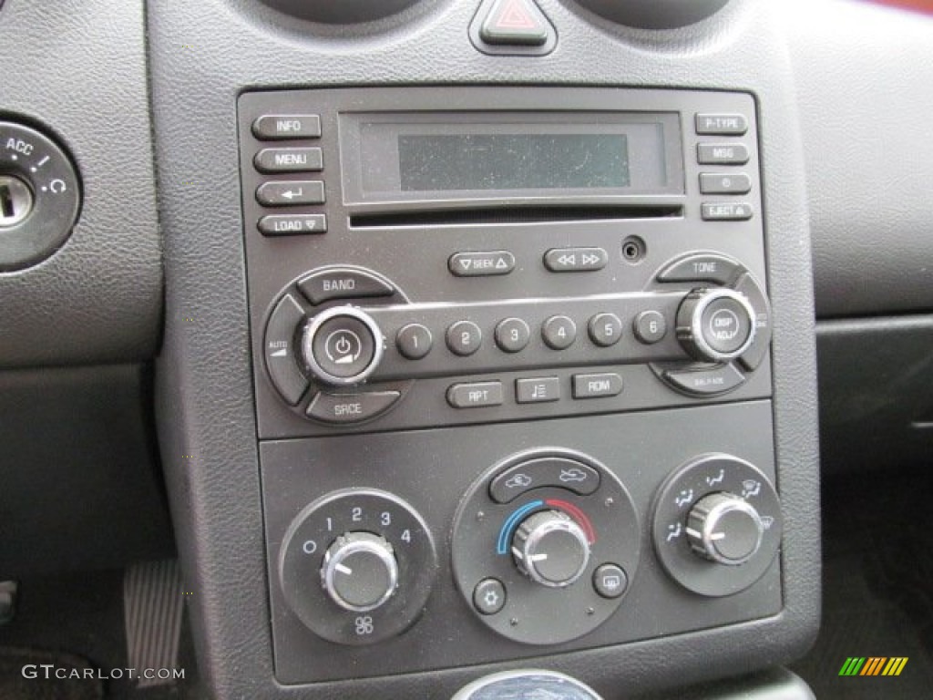 2009 Pontiac G6 V6 Sedan Controls Photo #66011775