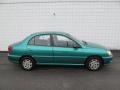 Emerald Green - Rio Sedan Photo No. 2