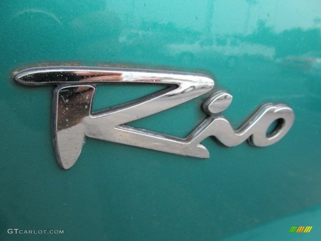 2001 Rio Sedan - Emerald Green / Gray photo #8