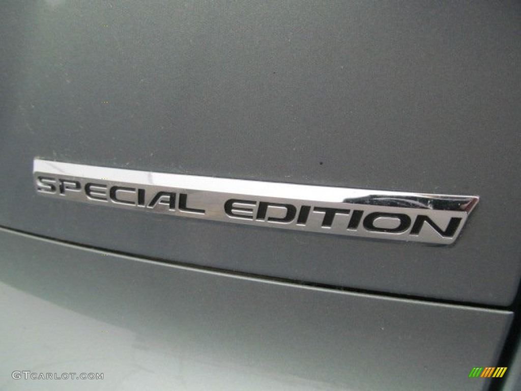 2011 CR-V SE 4WD - Opal Sage Metallic / Ivory photo #9