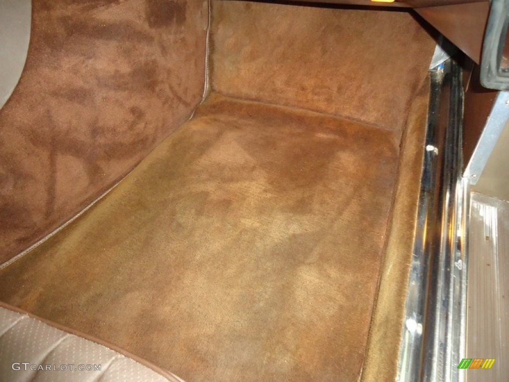 1987 Mercedes-Benz SL Class 560 SL Roadster Trunk Photos