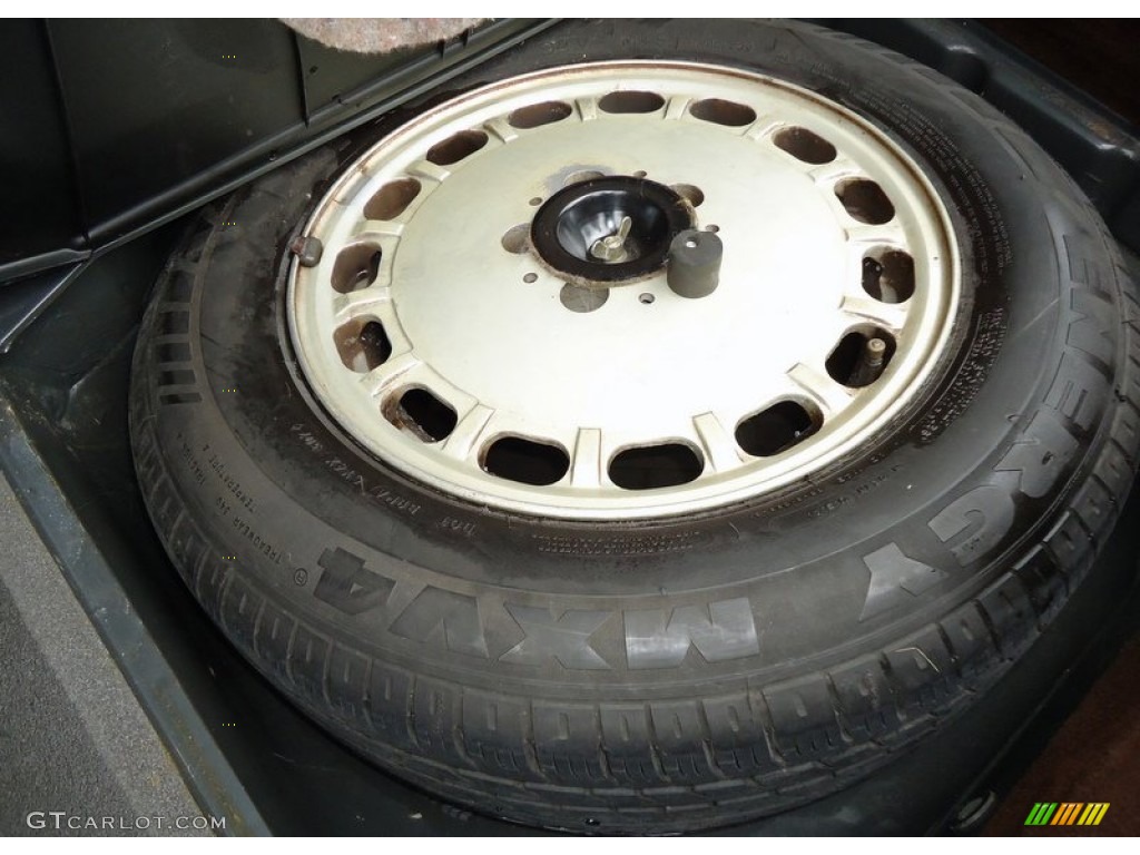 1987 Mercedes-Benz SL Class 560 SL Roadster Wheel Photo #66012762