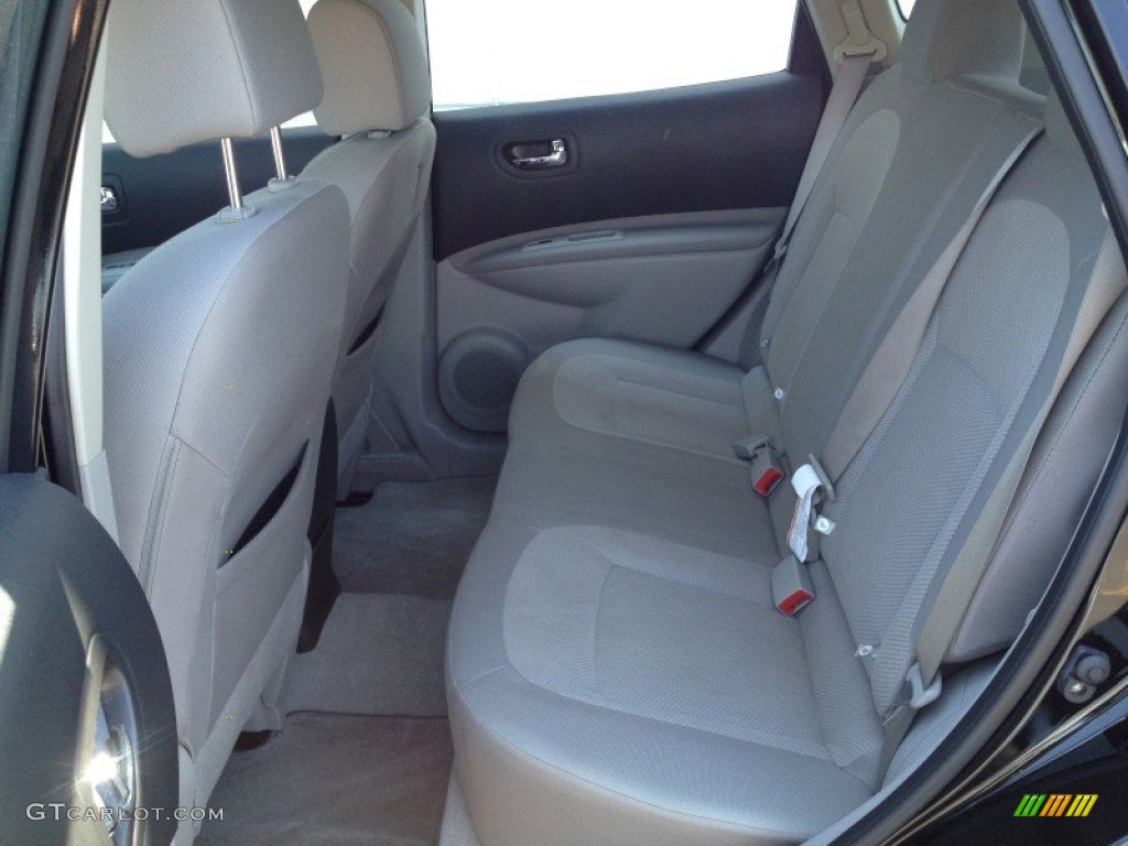 2011 Rogue S AWD - Wicked Black / Gray photo #7