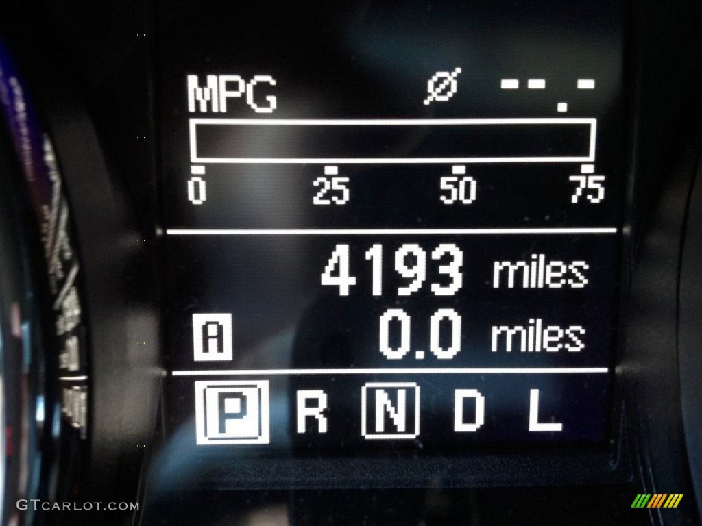 2011 Rogue S AWD - Wicked Black / Gray photo #13