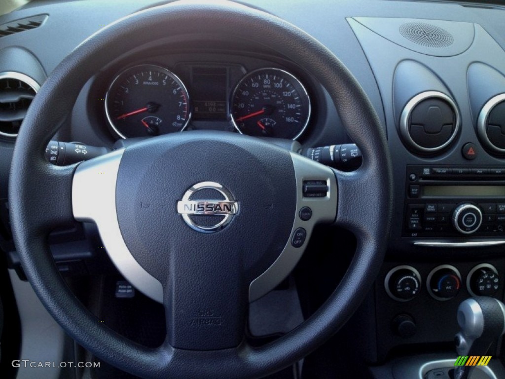 2011 Rogue S AWD - Wicked Black / Gray photo #14