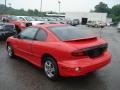 Bright Red - Sunfire SE Coupe Photo No. 4