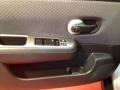 Brillant Silver - Versa 1.8 SL Hatchback Photo No. 12