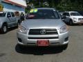 Classic Silver Metallic - RAV4 4WD Photo No. 2