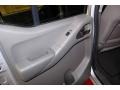Radiant Silver - Frontier SE Crew Cab Photo No. 13