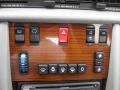 Grey Controls Photo for 1986 Mercedes-Benz S Class #66031167
