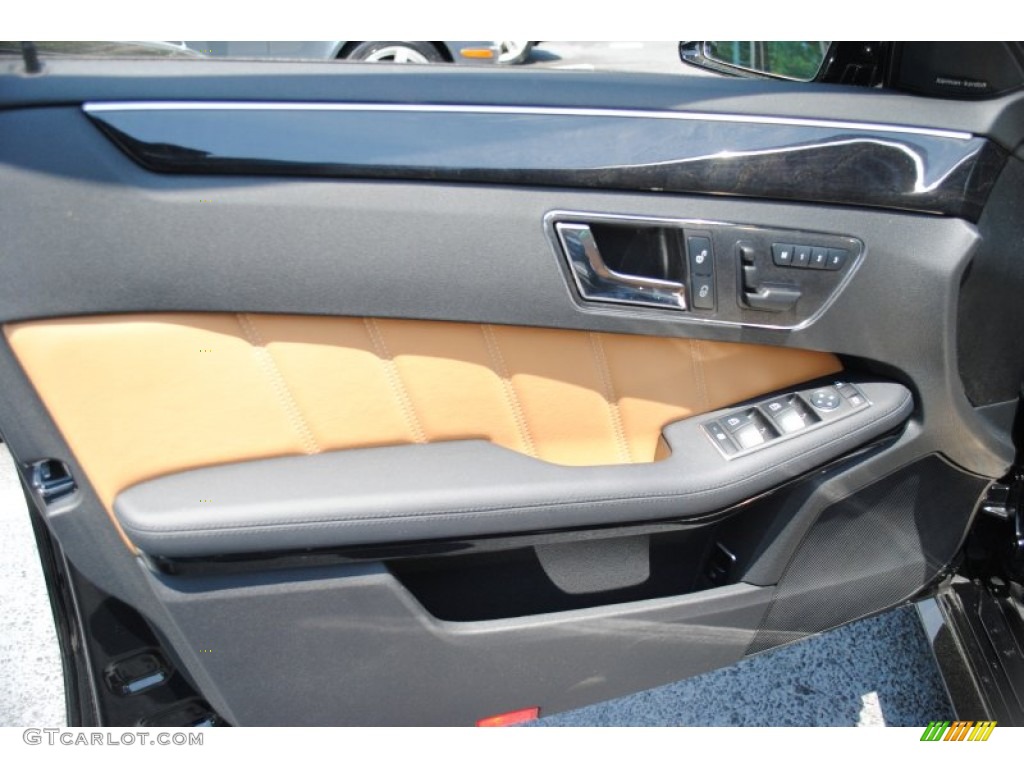 2011 Mercedes-Benz E 350 4Matic Sedan Natural Beige/Black Door Panel Photo #66031603