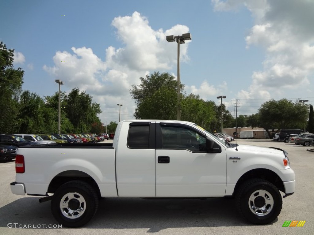 2006 F150 XL SuperCab 4x4 - Oxford White / Medium Flint photo #9