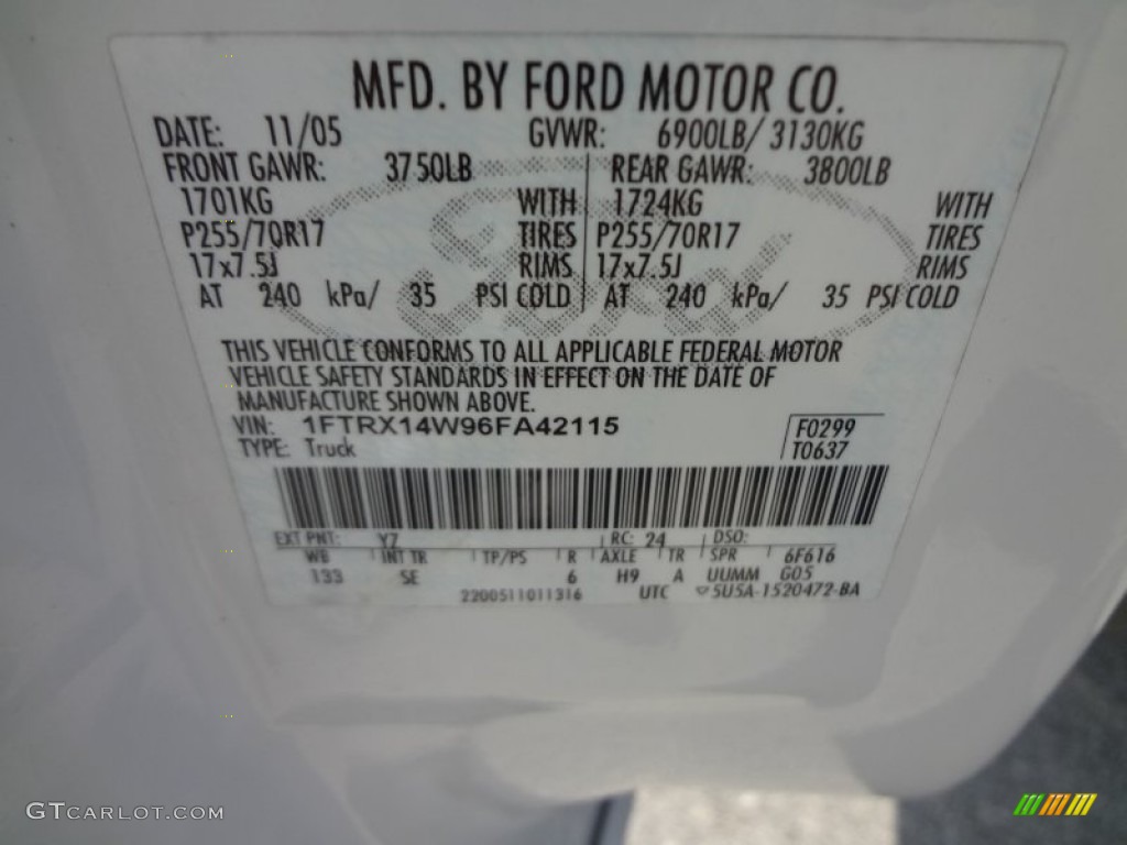 2006 F150 XL SuperCab 4x4 - Oxford White / Medium Flint photo #24