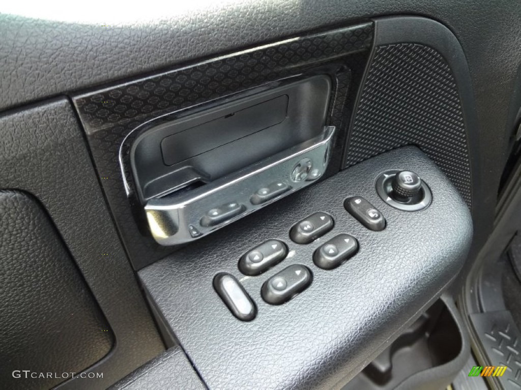 2006 Ford F150 Harley-Davidson SuperCab 4x4 Controls Photo #66033225