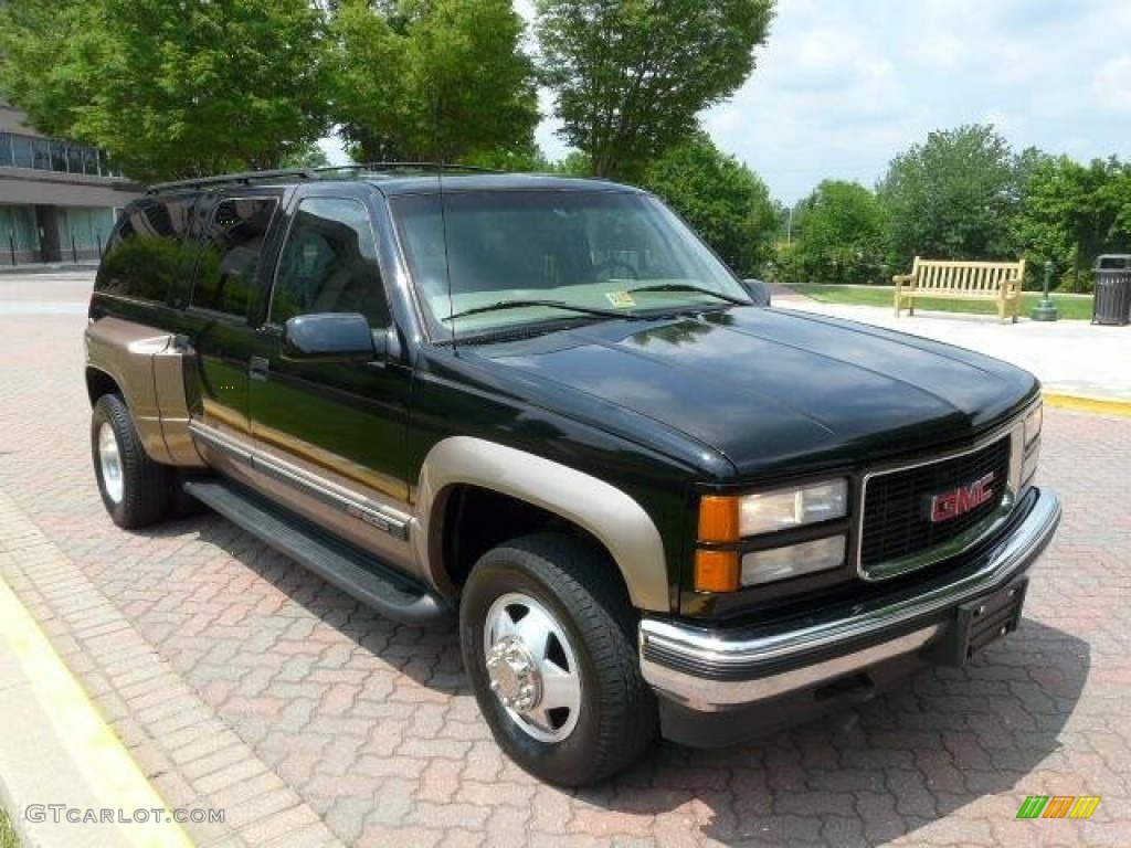 Onyx Black 1999 GMC Suburban K1500 SLT 4x4 Dually Exterior Photo #66034443