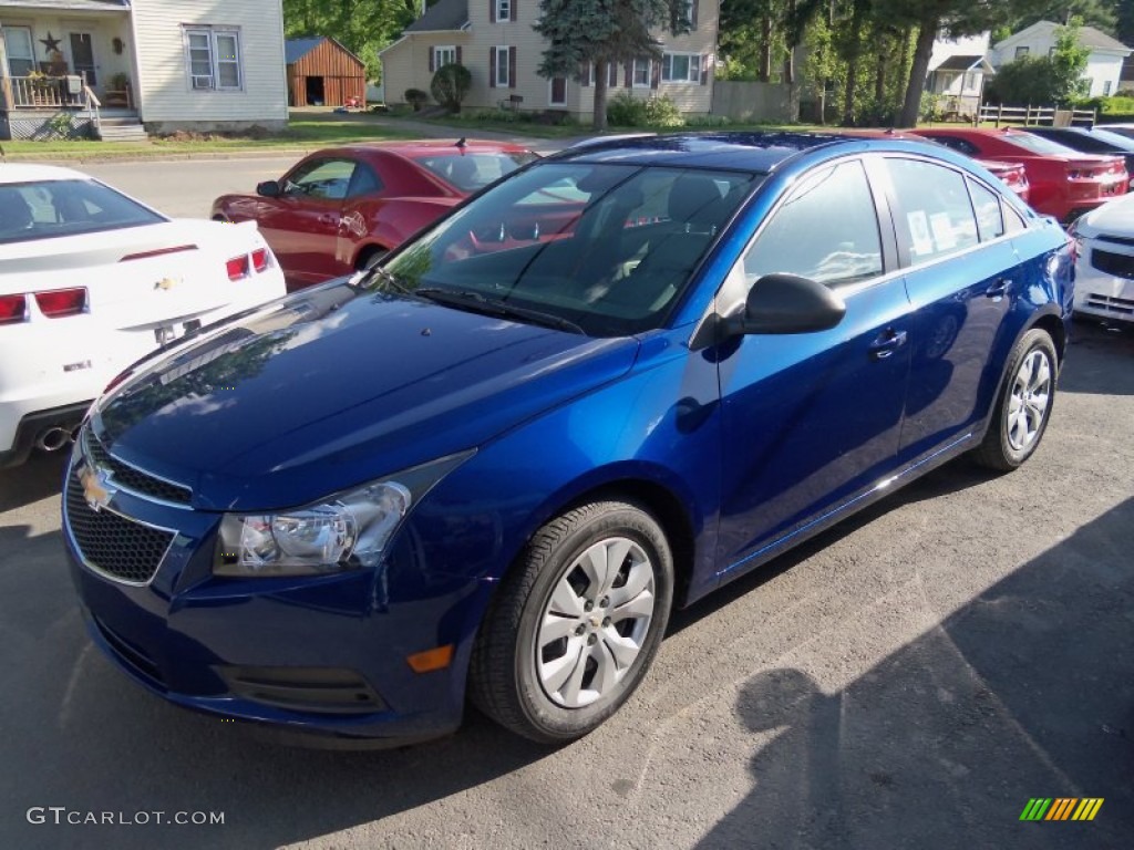 2012 Cruze LS - Blue Topaz Metallic / Jet Black/Medium Titanium photo #1