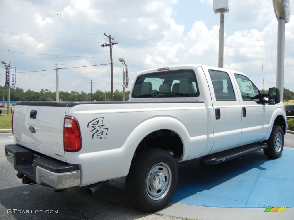 2012 F250 Super Duty XL Crew Cab 4x4 - Oxford White / Steel photo #3