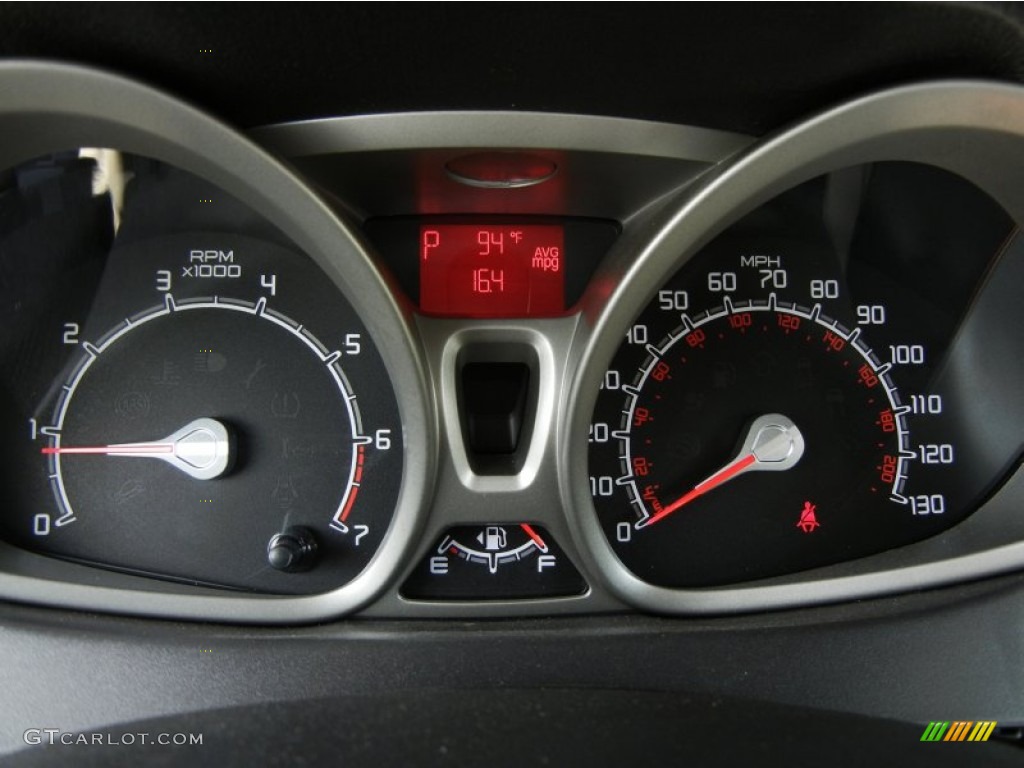 2012 Ford Fiesta SE Hatchback Gauges Photo #66038299