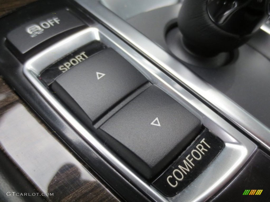 2009 BMW 7 Series 750Li Sedan Controls Photo #66038831
