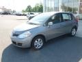 Magnetic Gray Metallic - Versa 1.8 S Hatchback Photo No. 3