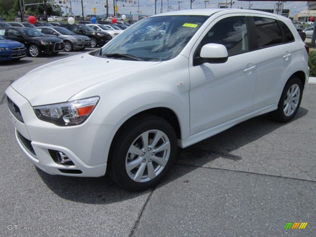 2012 Outlander Sport SE 4WD - Diamond White / Black photo #1