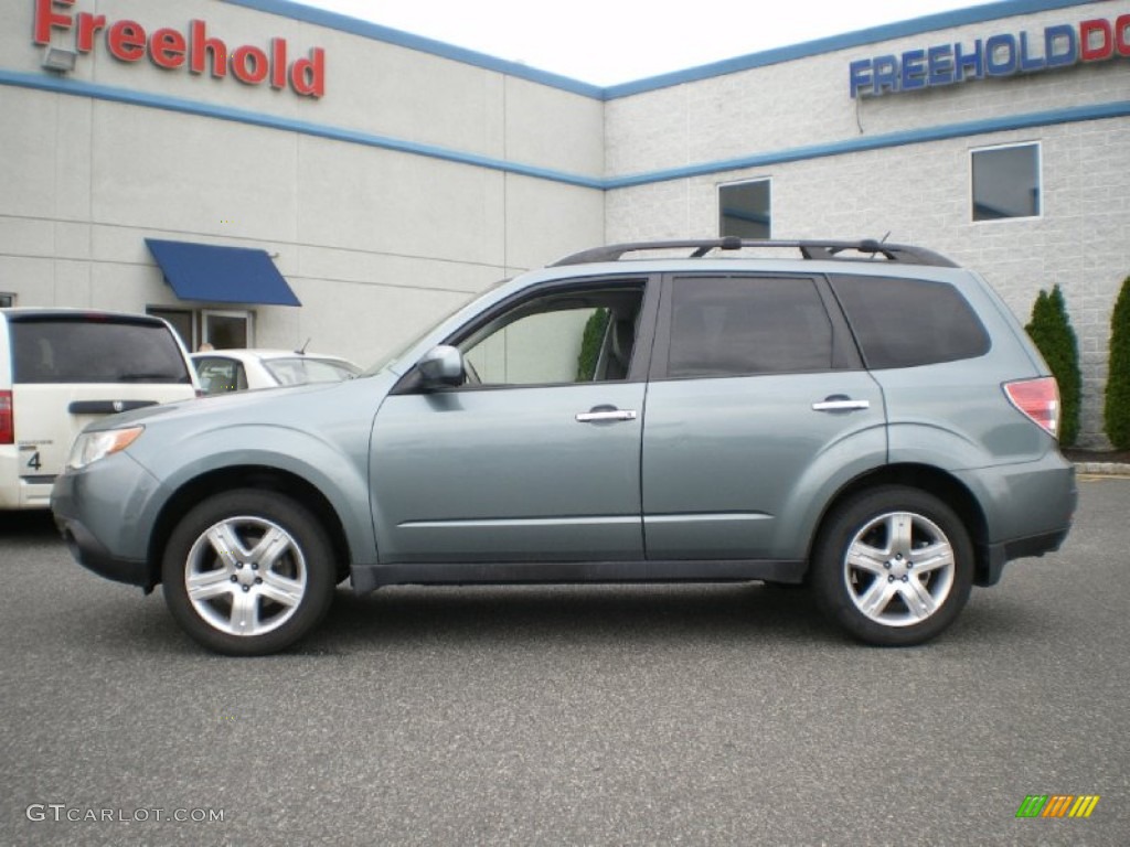 2009 Forester 2.5 X Limited - Sage Green Metallic / Platinum photo #3