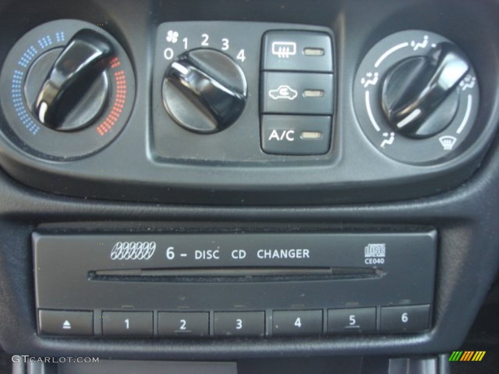 2006 Sentra 1.8 S Special Edition - Sapphire Blue Metallic / Charcoal photo #13