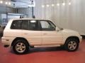 Natural White - RAV4 4WD Photo No. 7