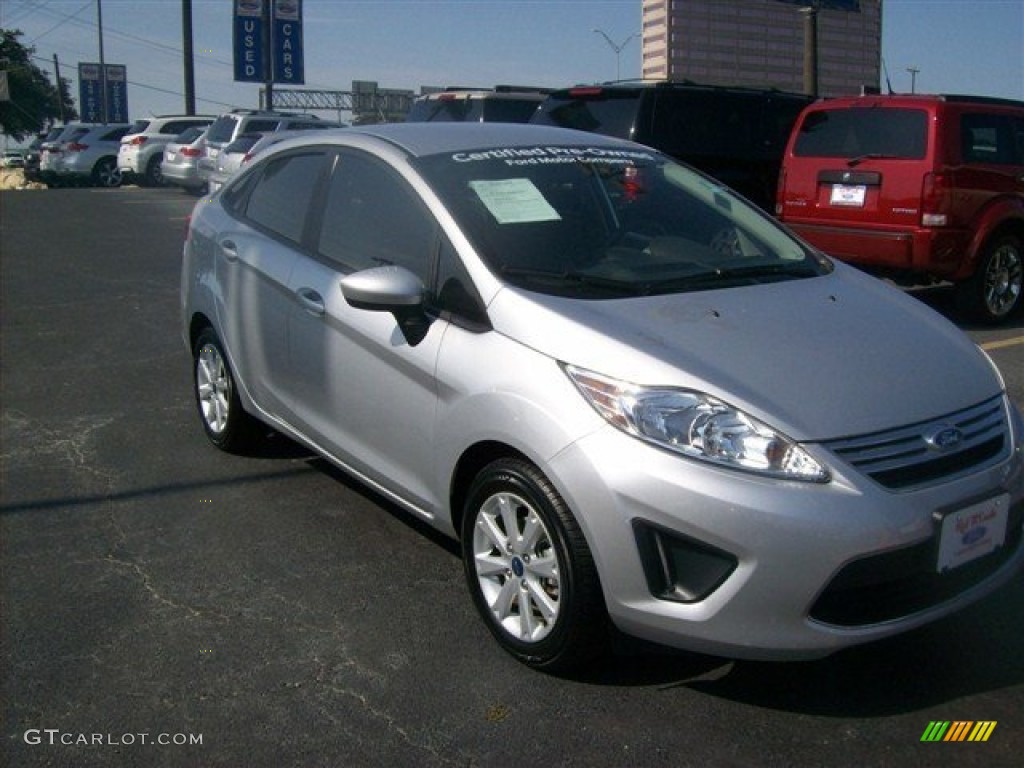 2012 Ingot Silver Metallic Ford Fiesta Se Sedan #66043414 Photo #18 