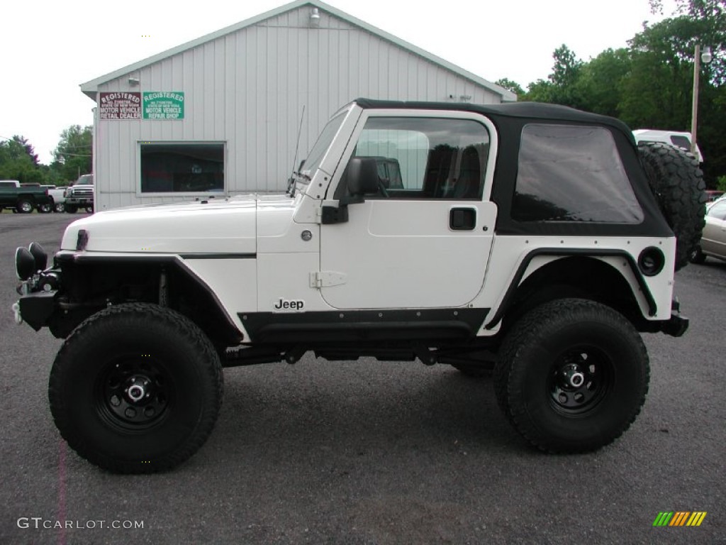 2001 Wrangler Sahara 4x4 - Stone White / Camel/Dark Green photo #3