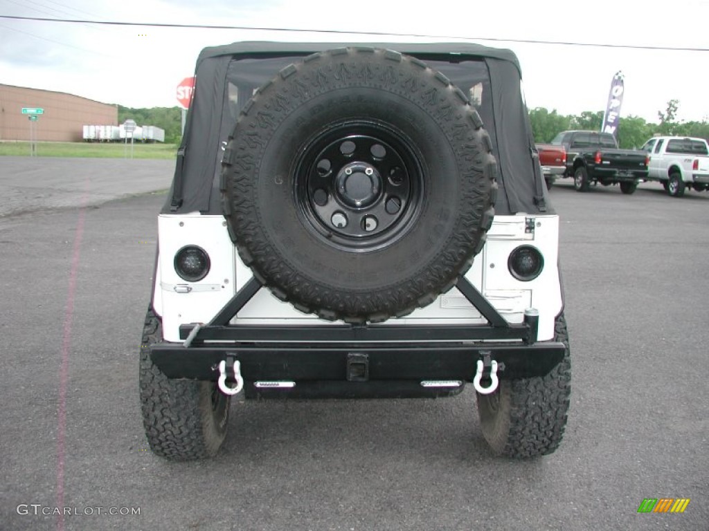 2001 Wrangler Sahara 4x4 - Stone White / Camel/Dark Green photo #7